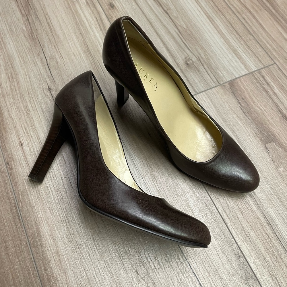 Lauren Ralph Lauren Zamora Leather Pump - Picture 9 of 11